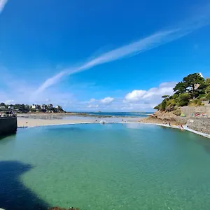 Clos De La Fontaine , Dinard France